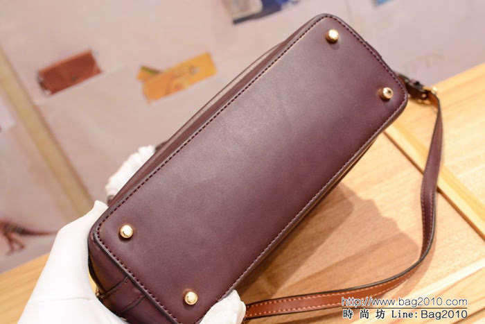 COACH蔻馳 海外代購品質 55450 專櫃最火爆款 小貝殼包 經典壓紋配色拼接  Chz1109